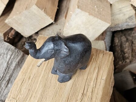Olifant (ca. 6 cm hoog)