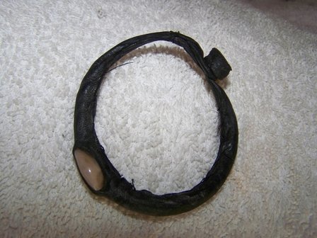 Armband leder met sluiting - zwart (schelp)